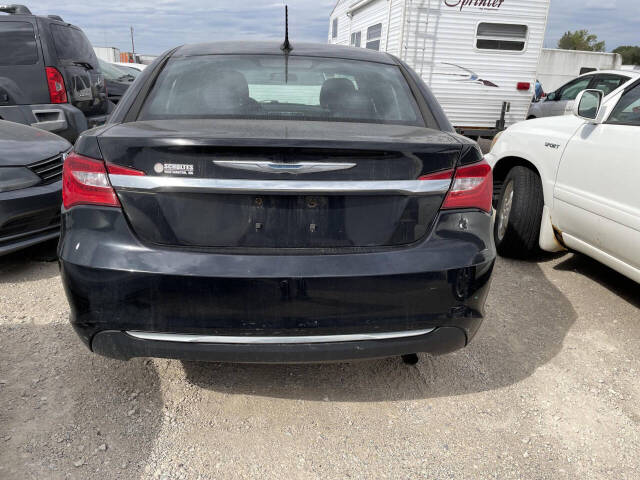 2012 Chrysler 200 for sale at Twin Cities Auctions in Elk River, MN