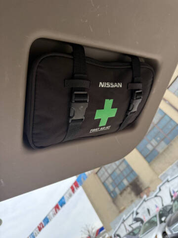 2011 Nissan Pathfinder SV