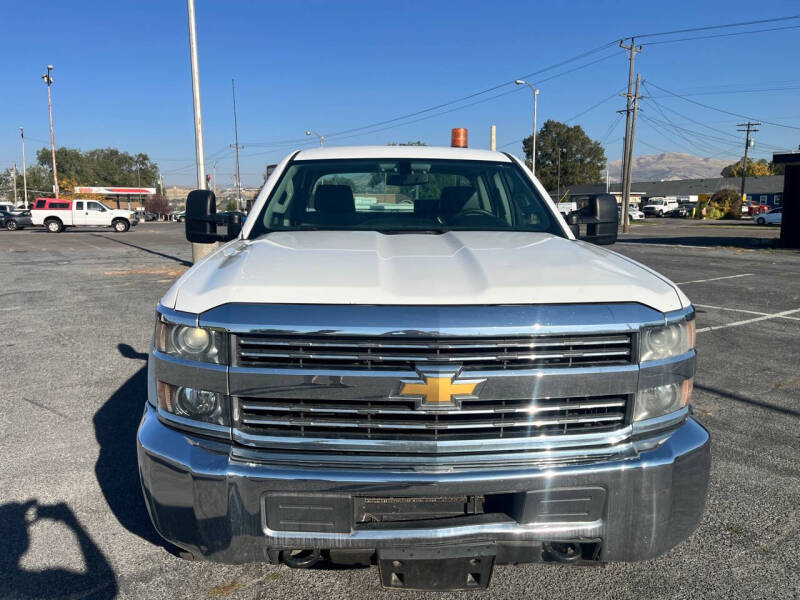 2015 Chevrolet Silverado 2500HD Work Truck photo 9