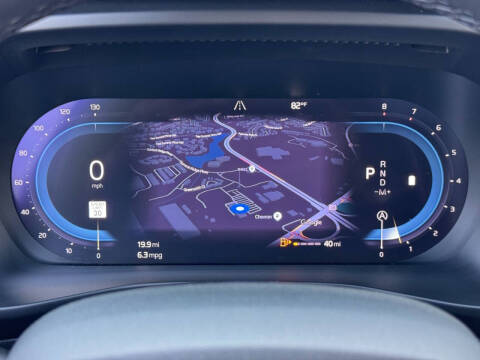 2024 Volvo XC40 B5 Ultimate Bright Theme