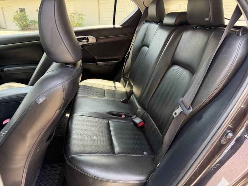 2012 Lexus CT 200h Premium