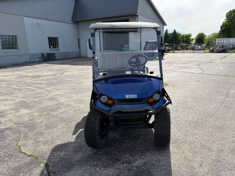 2023 E-Z-GO Express S4 Li-ion