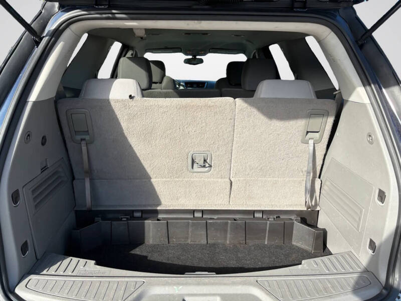 2016 GMC Acadia SLE-1