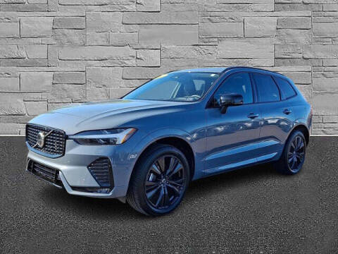 2024 Volvo XC60 B5 Plus Dark Theme
