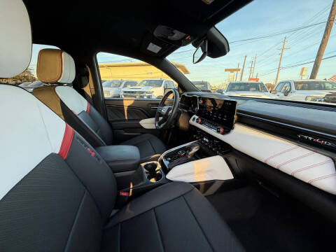 2024 GMC Canyon AT4X