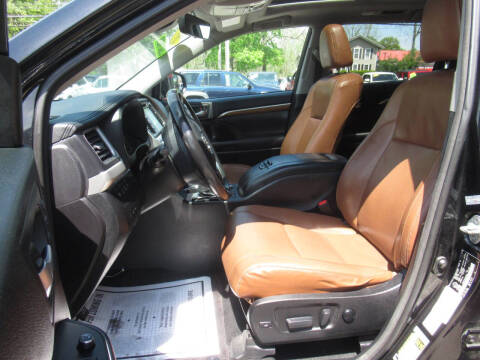 2017 Toyota Highlander