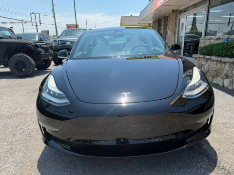 2019 Tesla Model 3 Mid Range