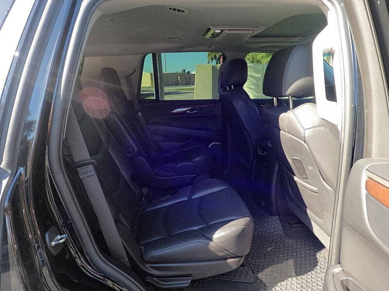 2018 Cadillac Escalade Premium Luxury