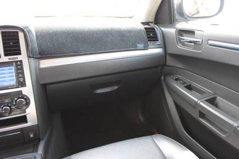 2010 Chrysler 300 Touring