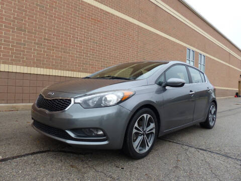 2016 Kia Forte5 for sale at Macomb Automotive Group in New Haven MI