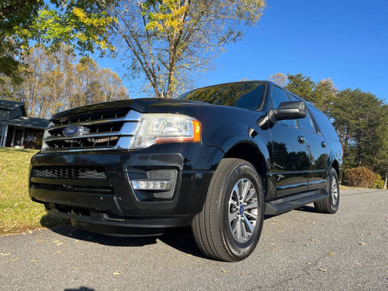 2017 Ford Expedition XLT photo 11