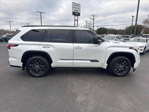 2023 Toyota Sequoia SR5