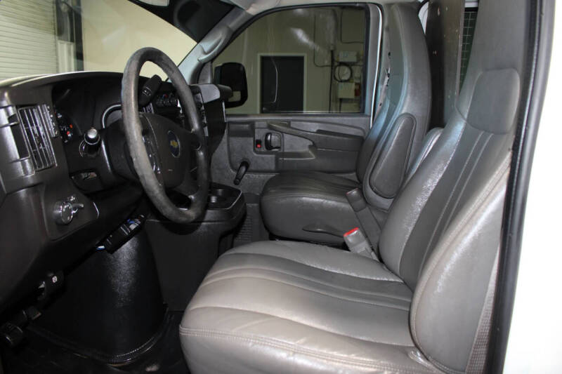 2011 Chevrolet Express 2500