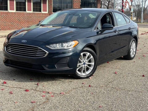 2020 Ford Fusion SE
