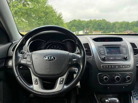 2014 Kia Sorento LX
