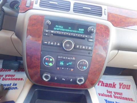 2013 Chevrolet Suburban LT