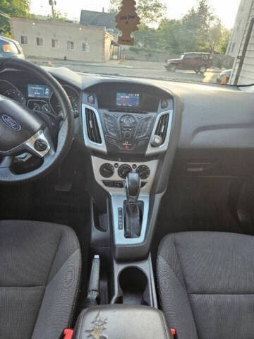 2012 Ford Focus SE