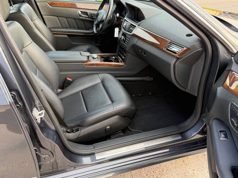 2011 Mercedes-Benz E-Class E 350 BlueTEC Luxury