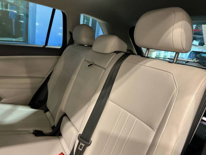 2022 Volkswagen Tiguan SE 4Motion