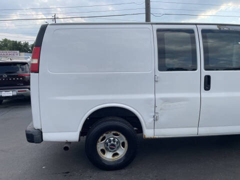 2011 GMC Savana 2500