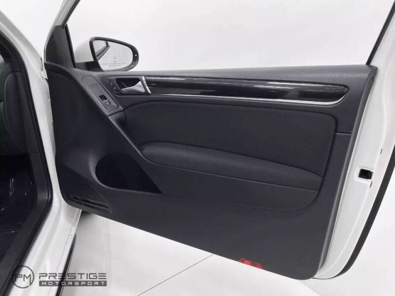 2012 Volkswagen GTI Base PZEV