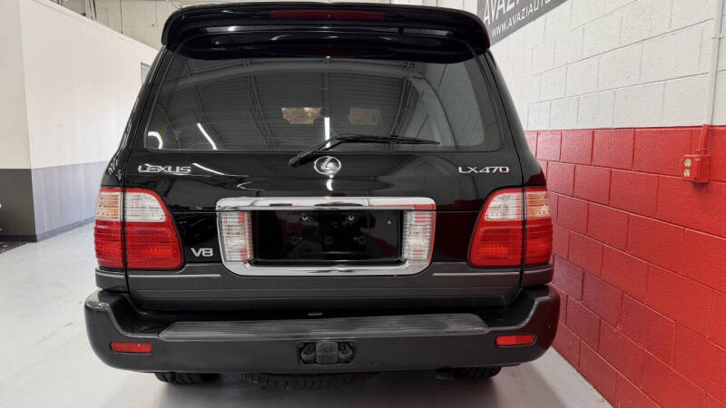 2003 Lexus LX 470