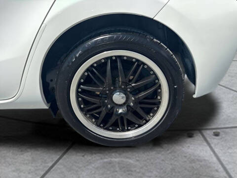 2013 Toyota Prius c Four
