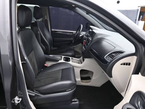 2020 Dodge Grand Caravan SXT