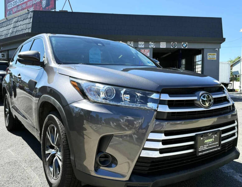 2017 Toyota Highlander LE