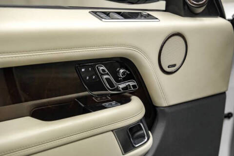 2020 Land Rover Range Rover P525 HSE