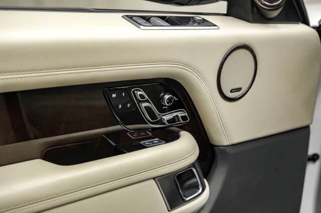 2020 Land Rover Range Rover P525 HSE