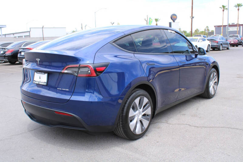2024 Tesla Model Y Long Range