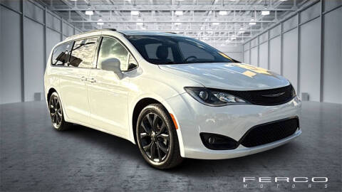 2018 Chrysler Pacifica Touring L Plus