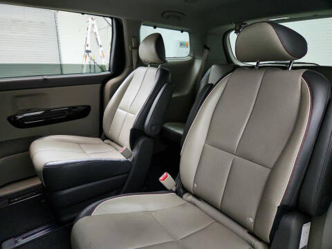 2016 Kia Sedona SX