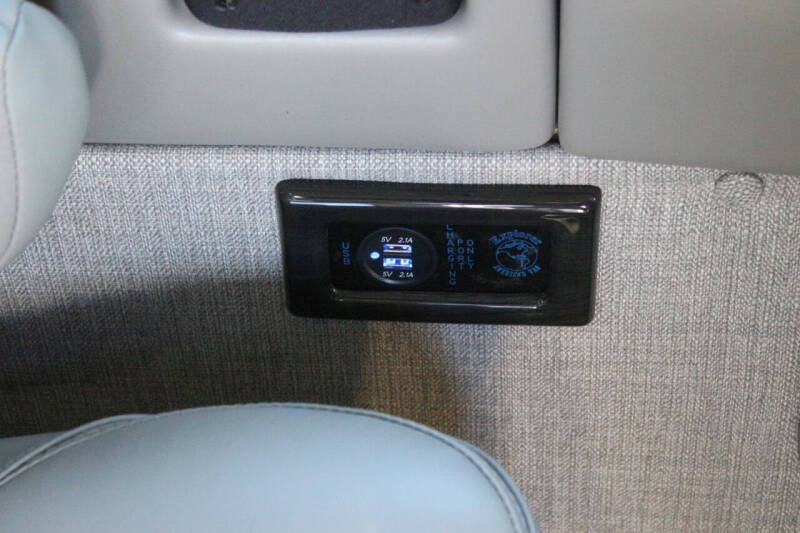 2025 Chevrolet Express 2500