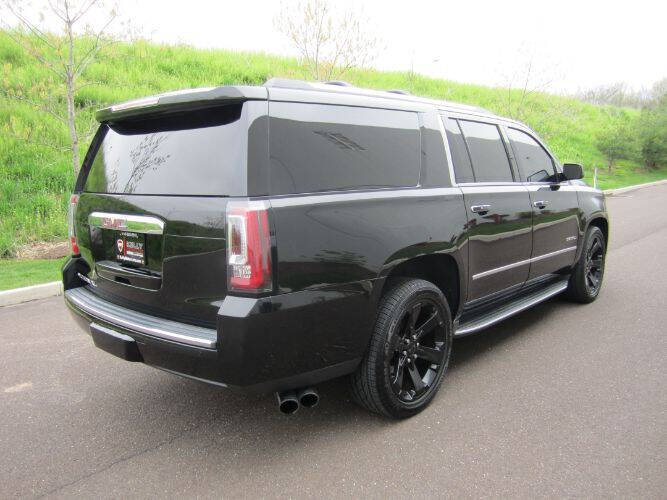 2017 GMC Yukon XL Denali