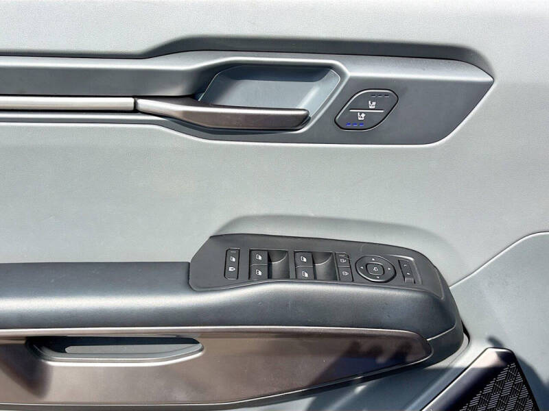 2024 Kia EV9 Light Long Range