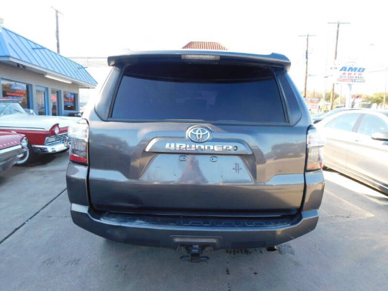 2015 Toyota 4Runner SR5