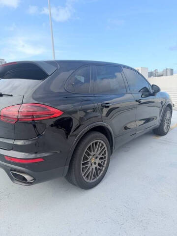 2017 Porsche Cayenne