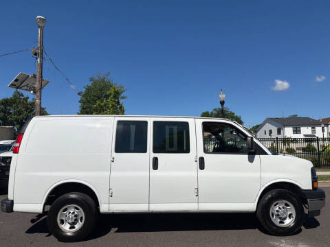 2020 Chevrolet Express 2500