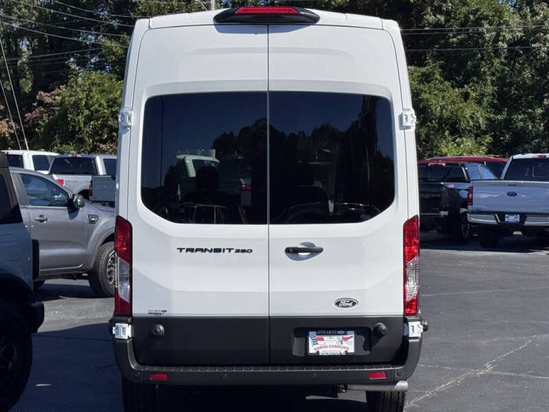 2026 Ford Transit 250