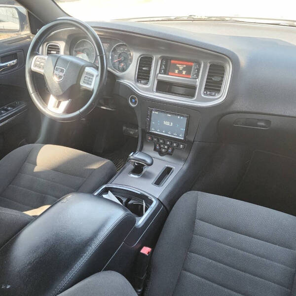 2012 Dodge Charger SXT