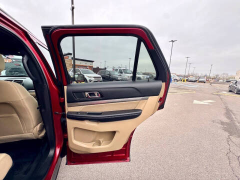 2017 Ford Explorer