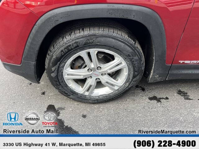 2022 GMC Terrain SLE