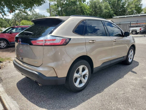 2020 Ford Edge SE