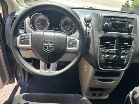 2016 Dodge Grand Caravan American Value Package