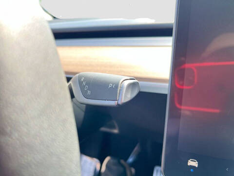 2024 Tesla Model Y Performance