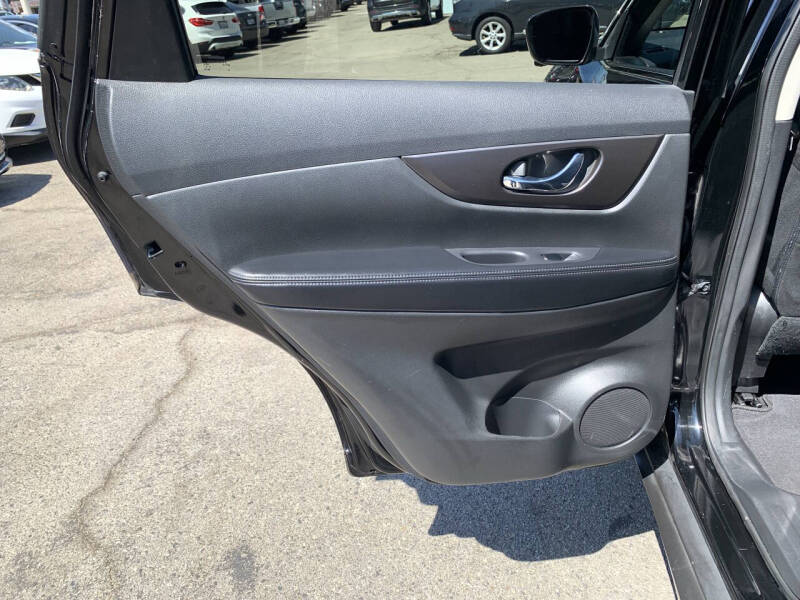 2014 Nissan Rogue SV