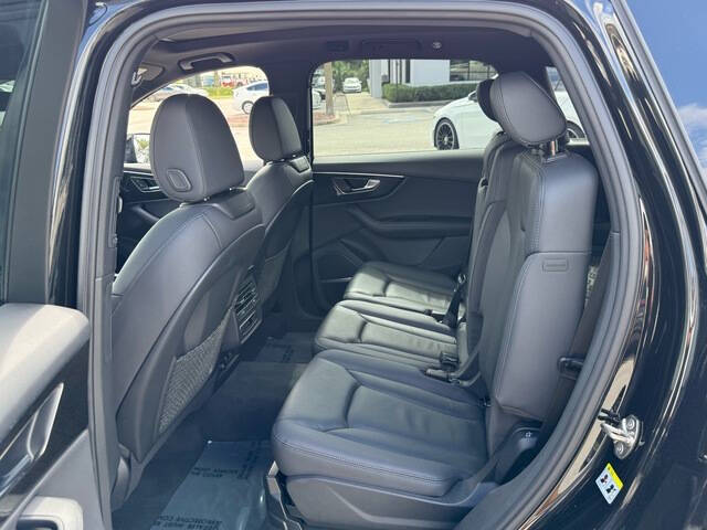 2023 Audi Q7 12