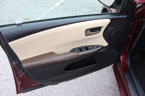 2013 Toyota Avalon XLE Premium